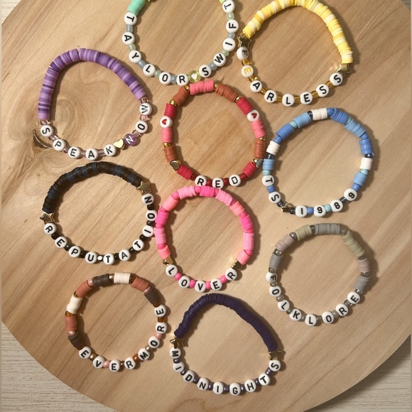 Custom Taylor Swift Friendship‎ bracelets - Picture 8 of 9